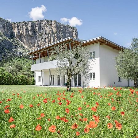 Casa Flavia, Mountains & River Арко Экстерьер фото